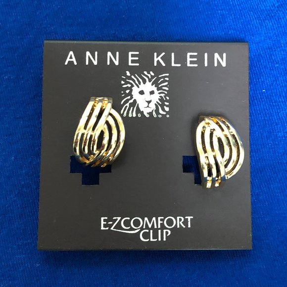 2/$15 Anne Klein Costume Jewelry 3/4" Gold Earrings Clip On - NWT - Picture 1 of 2